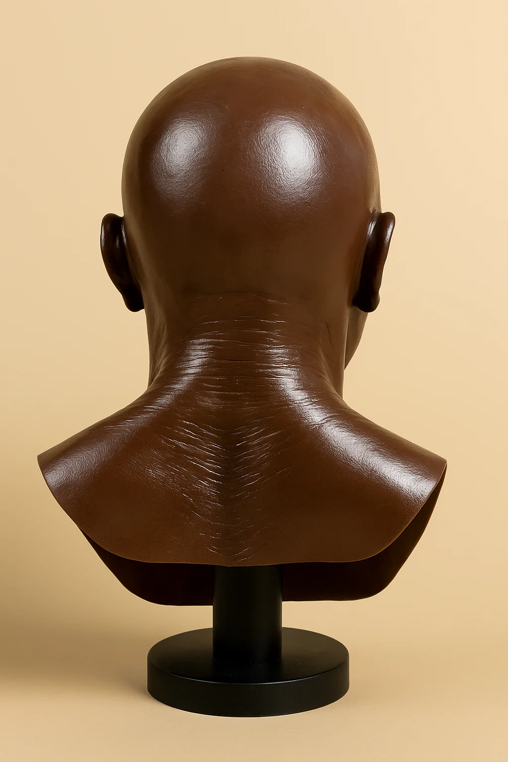 Dunkler Glatzkopf Maske